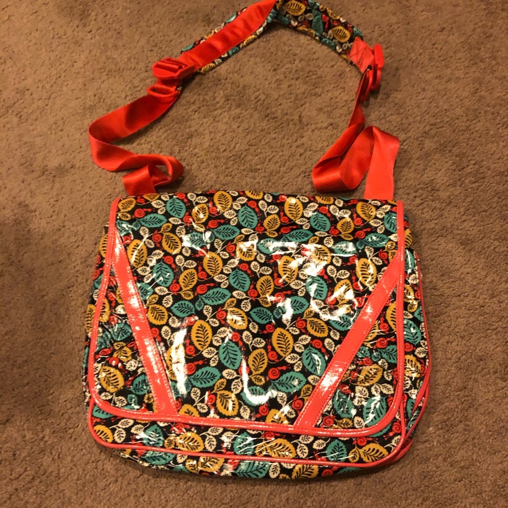Vera Bradley messenger bag